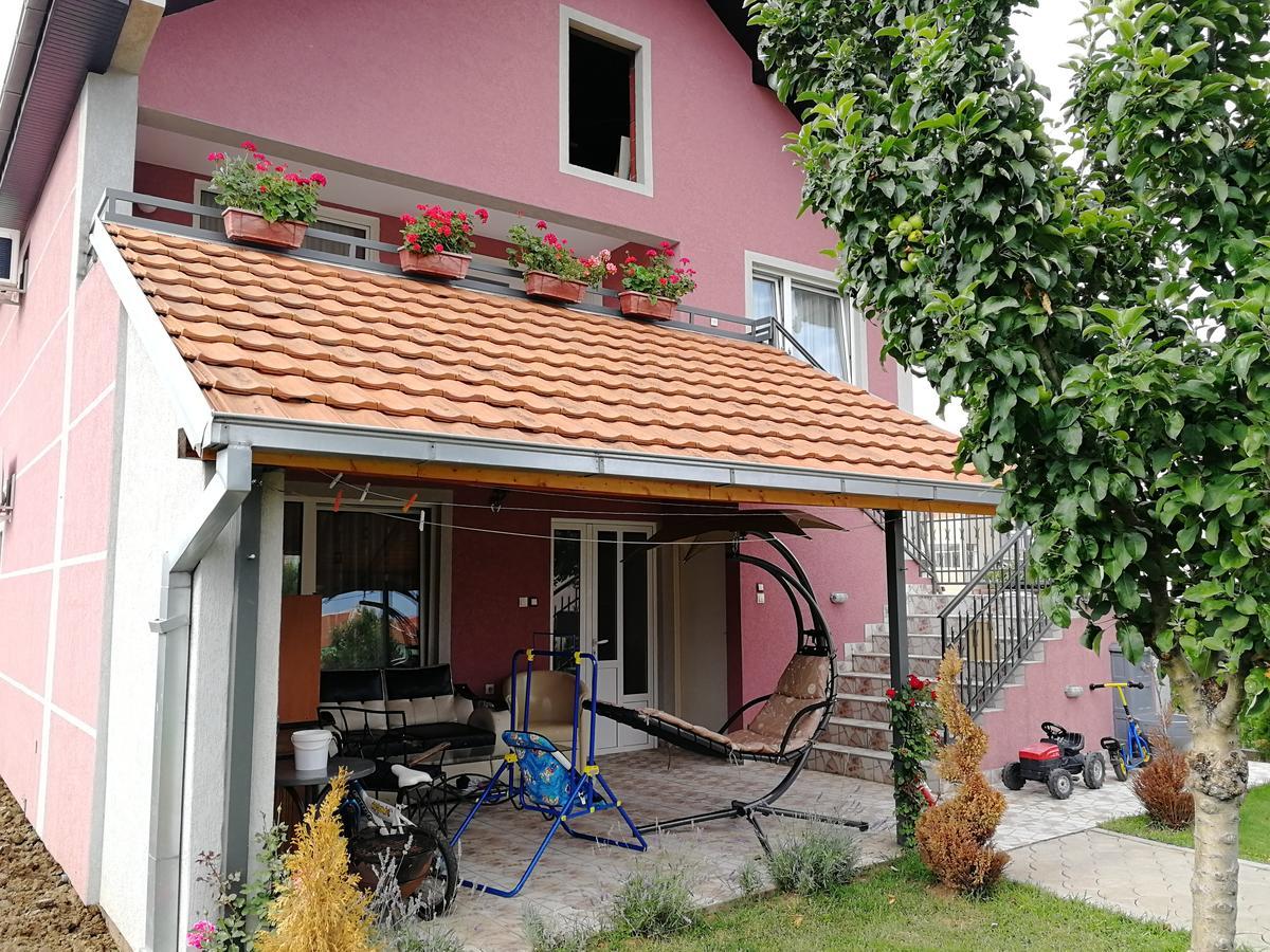Apartments "Predah Kod Baraca" Nis Exterior photo